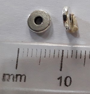 5mm x 1.5mm Flat Nickel Spacer - Round (Pkt of 10)