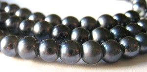 6mm Metallic Glass Beads - Charcoal (+/- 140 pieces)
