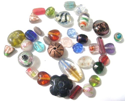 Mixed Glass Beads - Assorted shapes, sizes and colours (pkt of 2