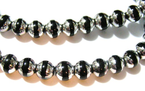 8mm Metallic Glass Beads - Silver/Black (+/- 50 pieces)