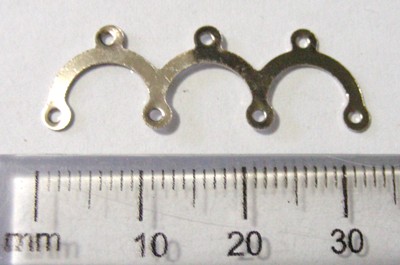 30mm Horse shoe Connector (pkt of 10)