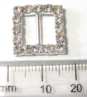 18mm Square Buckel with Diamante (each)
