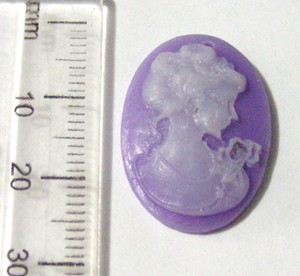 25mm x 18mm Lucite Cameo Blank - Lilac/White (each)