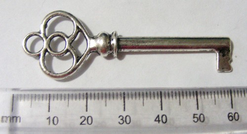 60mm Nickel Key Pendant (each)