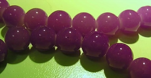 8mm Milky Glass Beads - Fuschia (+/- 50 pieces)