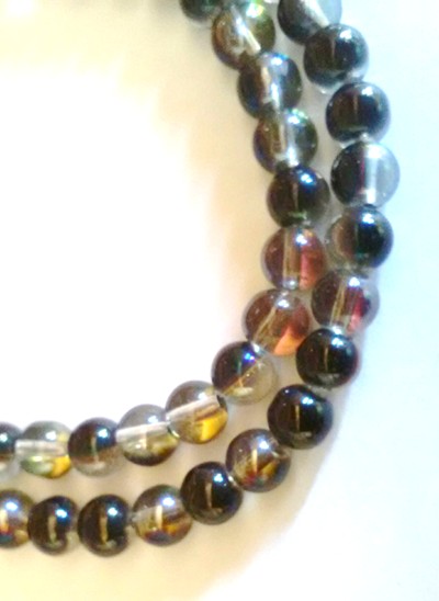 10mm Clear Glass Shimmer Beads - Black Rainbow (+/- 40 pieces)