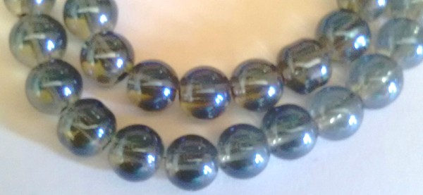 10mm Clear Glass Shimmer Beads - Blue (+/- 40 pieces)