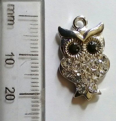 22mm Diamante Owl Pendant (each)